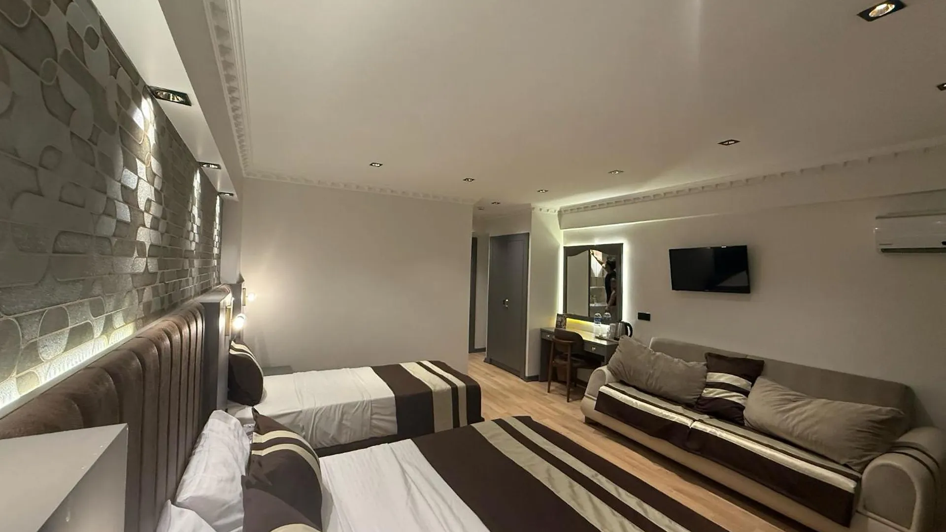 Blue Istanbul Hotel Taksim 3*,  טורקיה