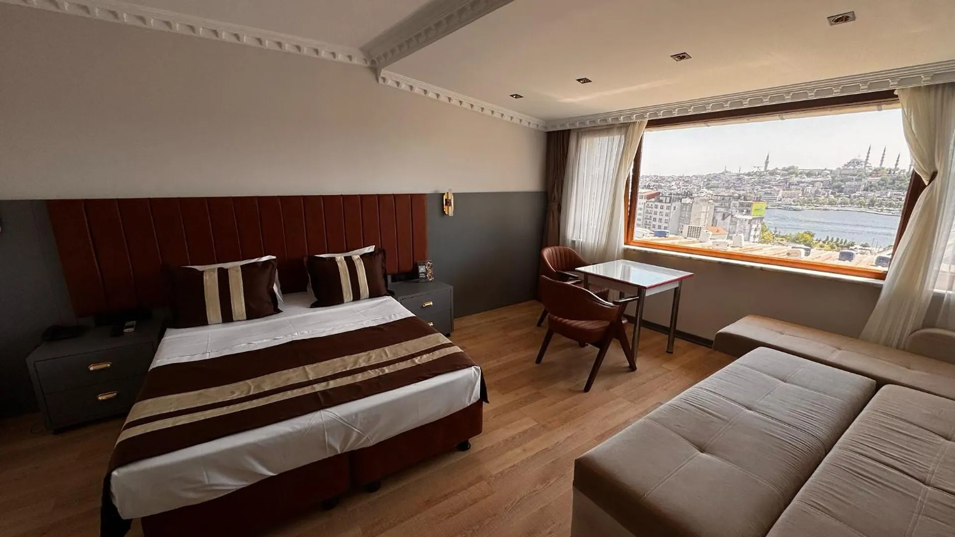 Blue Istanbul Hotel Taksim 3*,  טורקיה