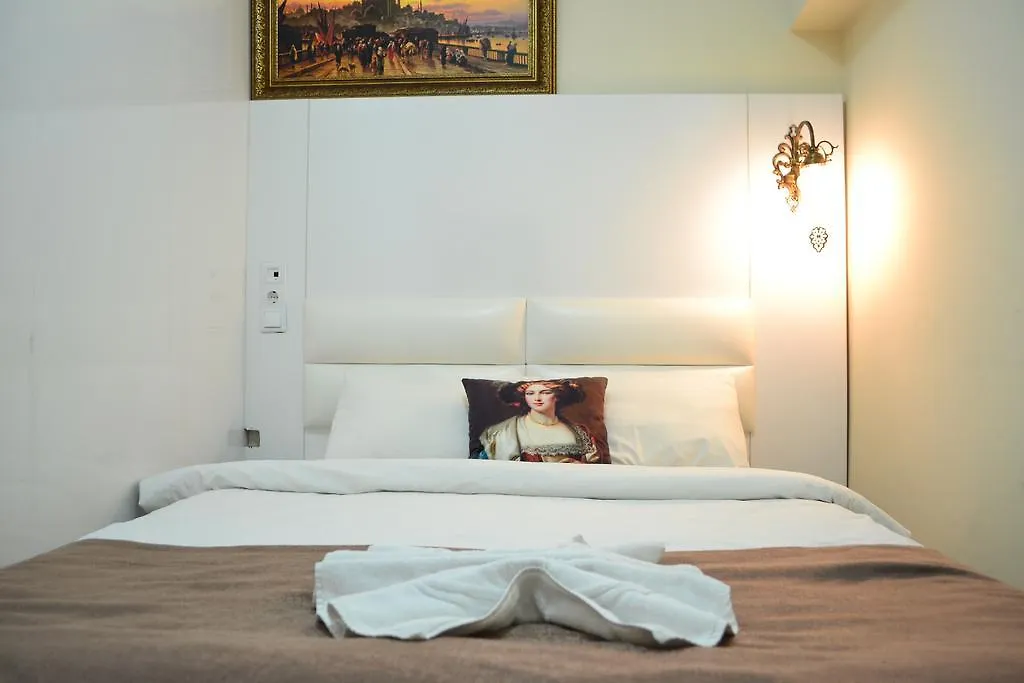 Blue Istanbul Hotel Taksim 3*,